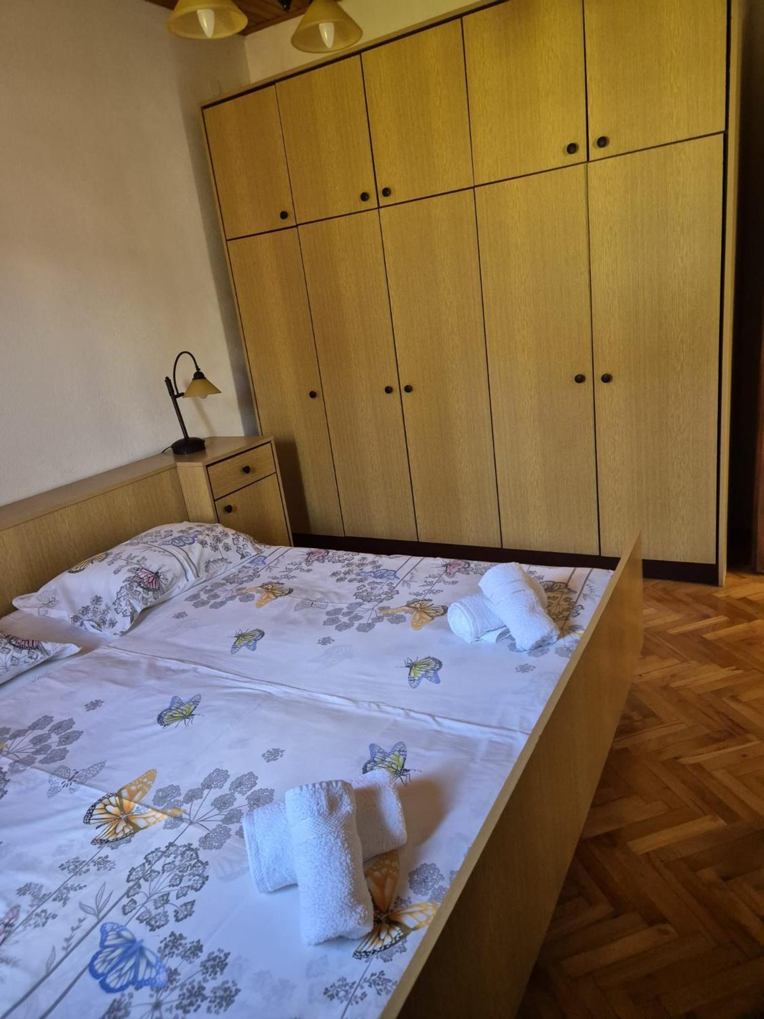 Apartmani Ino Škrip 外观 照片