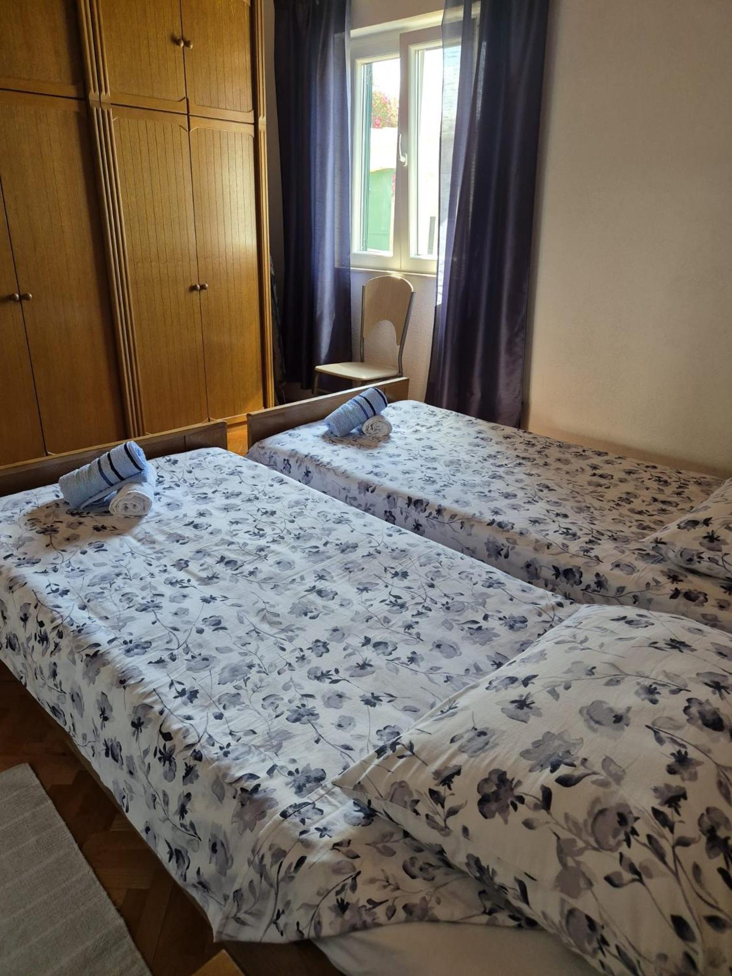Apartmani Ino Škrip 外观 照片