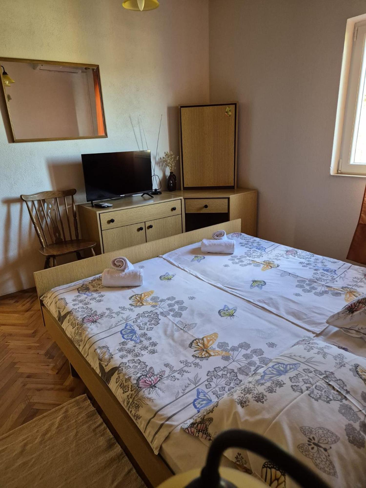 Apartmani Ino Škrip 外观 照片
